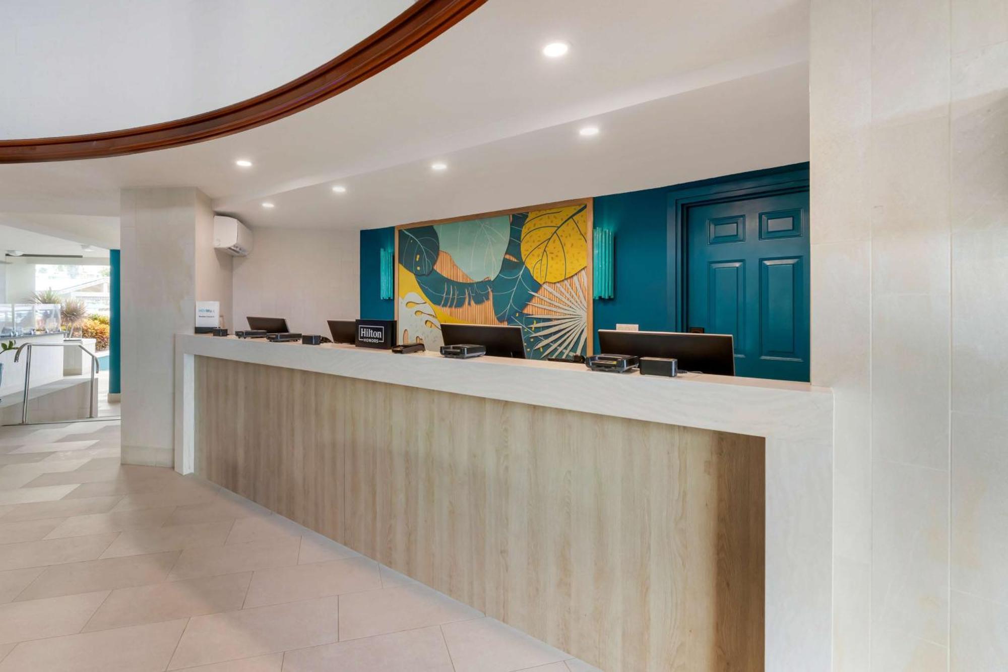 Hilton Vacation Club Royal Palm St Maarten Koolbaai Dış mekan fotoğraf