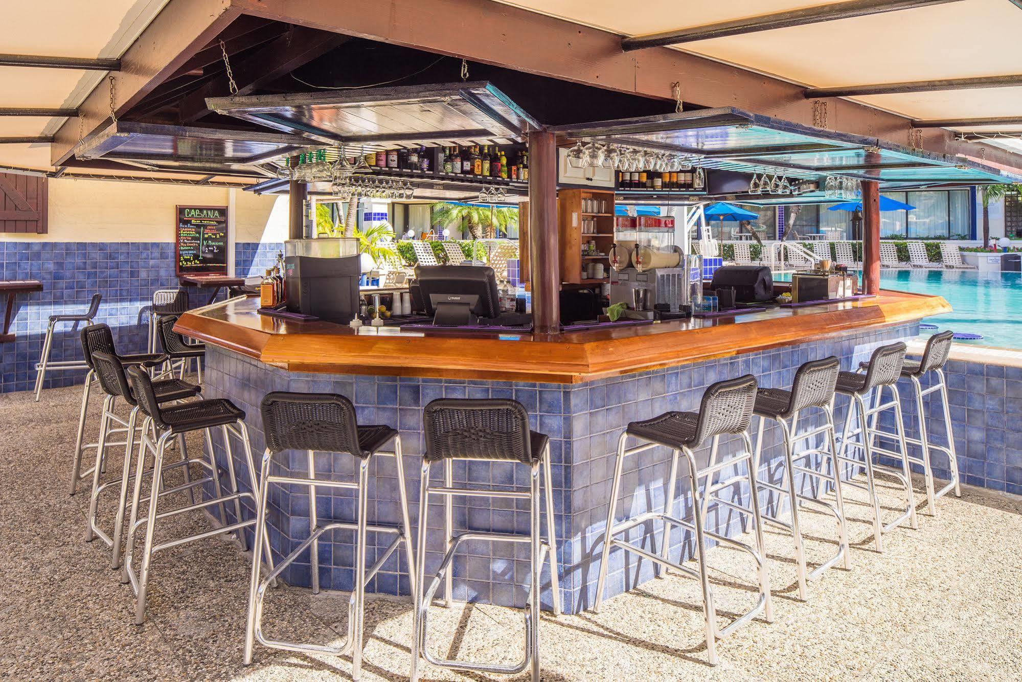 Hilton Vacation Club Royal Palm St Maarten Koolbaai Dış mekan fotoğraf