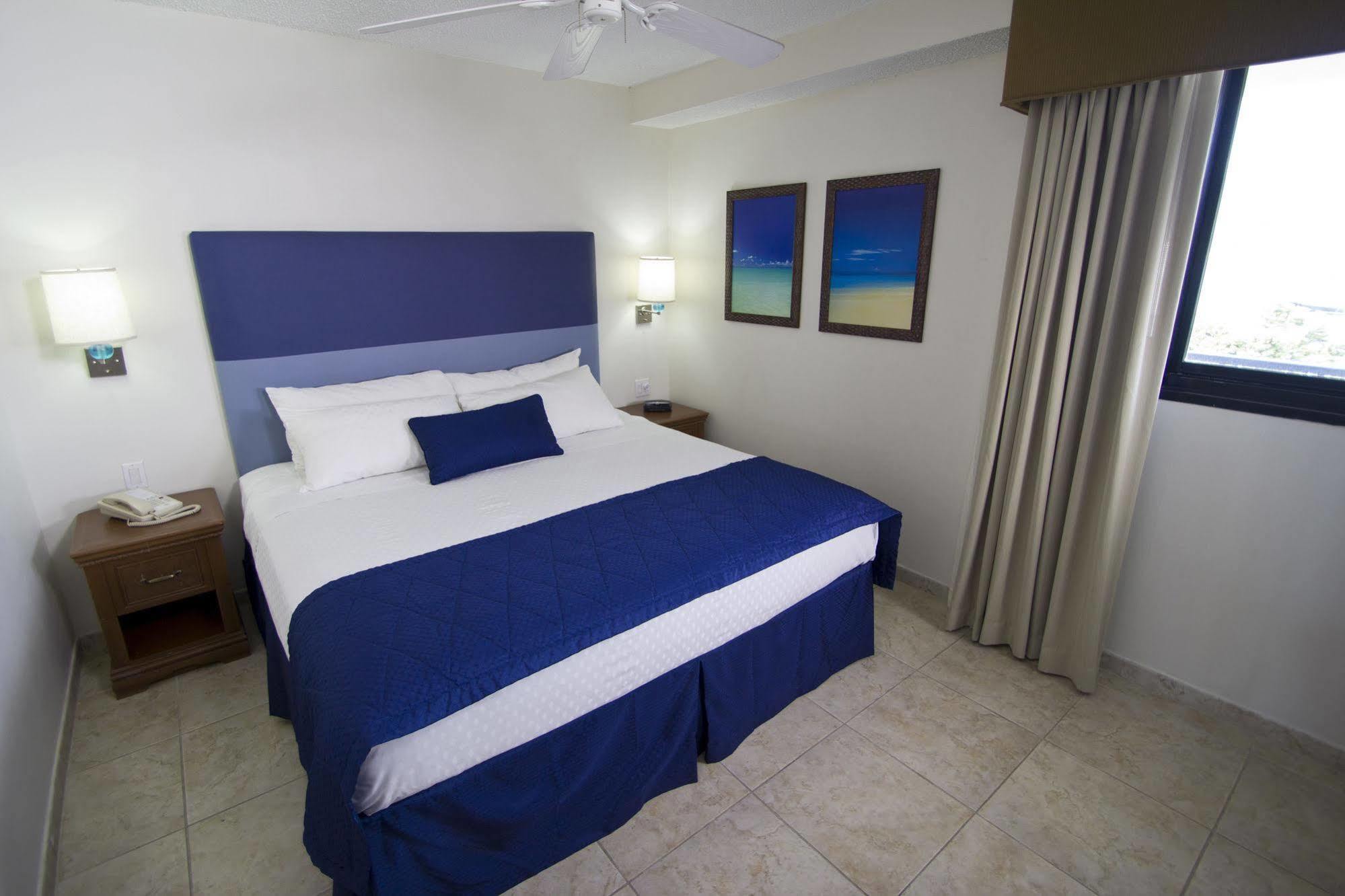 Hilton Vacation Club Royal Palm St Maarten Koolbaai Dış mekan fotoğraf