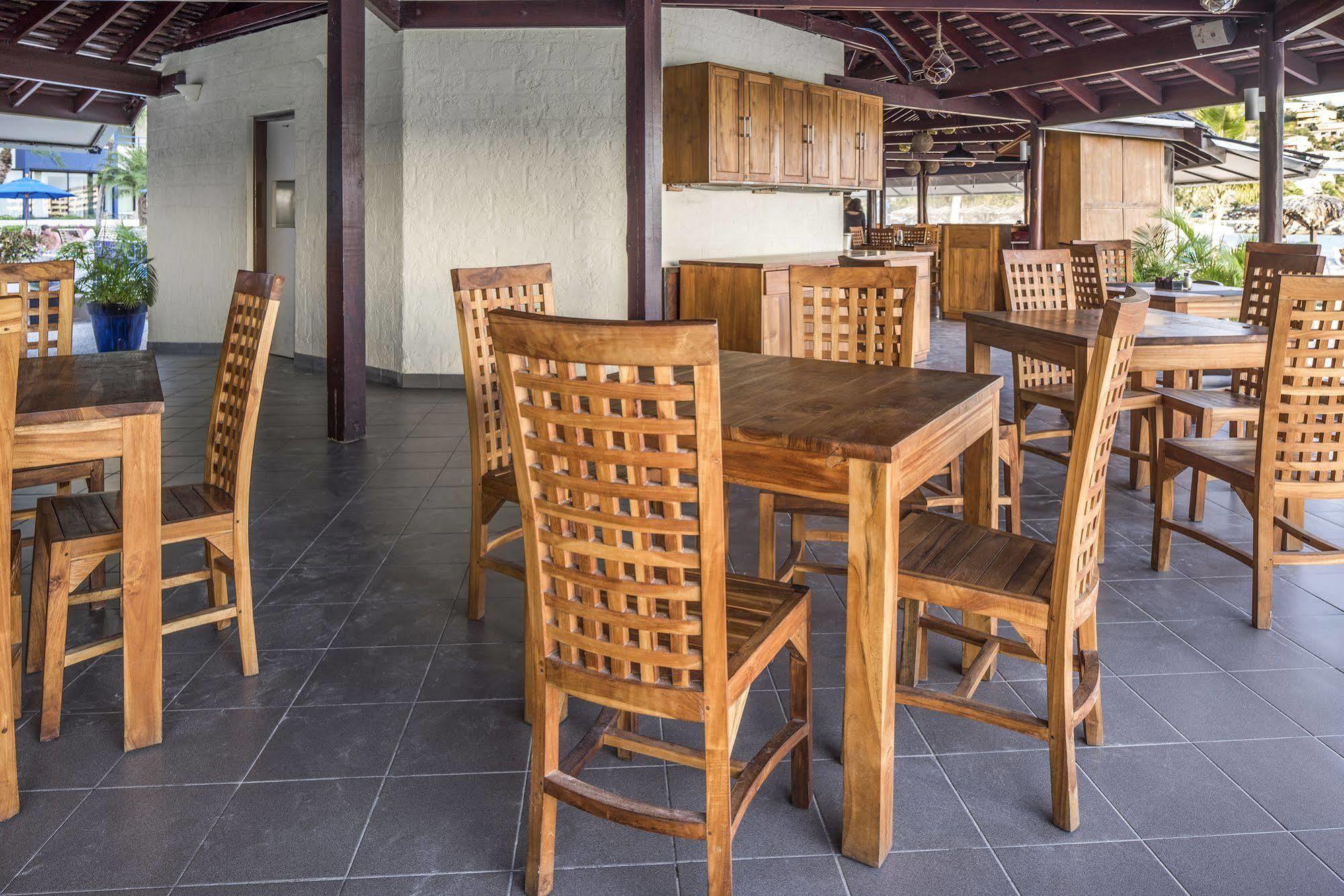 Hilton Vacation Club Royal Palm St Maarten Koolbaai Dış mekan fotoğraf